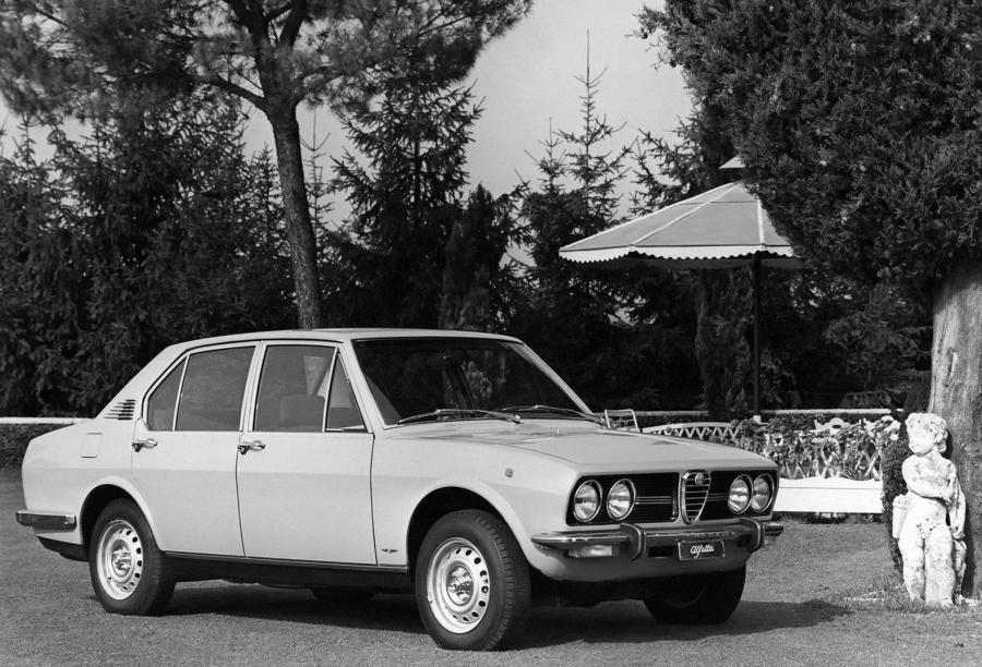  Alfa Romeo Alfetta (116) 1972 года  (фото 7 из 38)